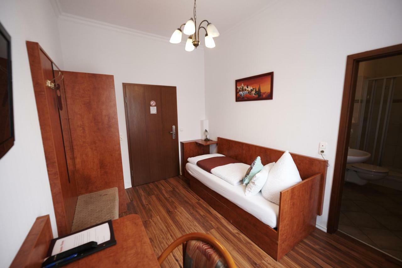 Hotel Wurster Kroog بريمرهافن المظهر الخارجي الصورة